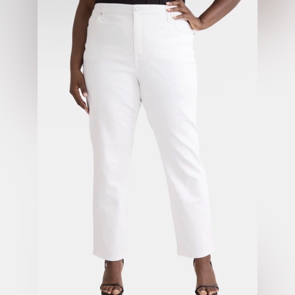 TERRA & SKY Womens Straight Leg Jeans Size 24W White Medium Weight New